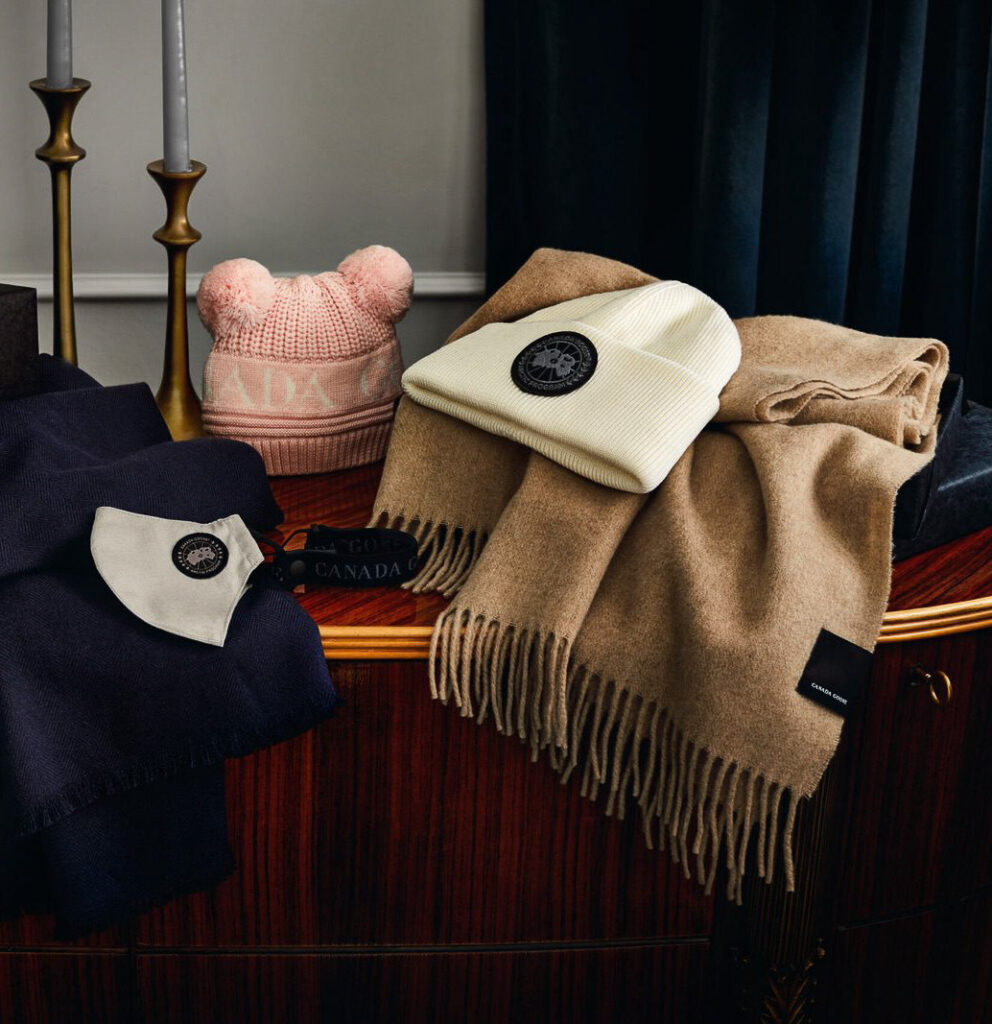 2046_Canada-Goose_Accessories-scaled