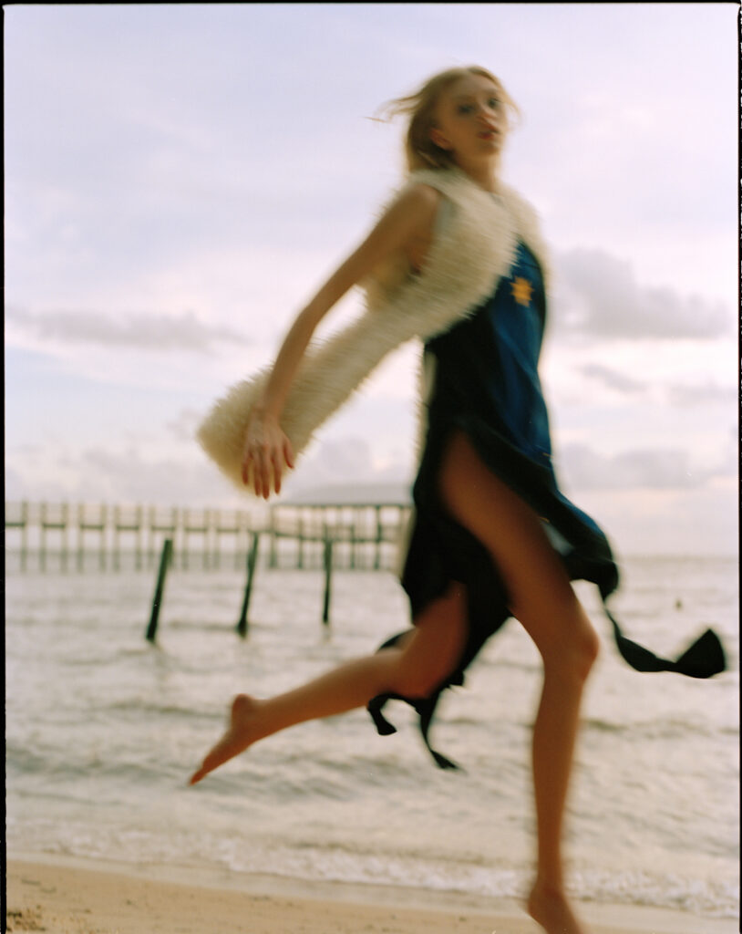 AliMcnally-LofficielSingapore-03