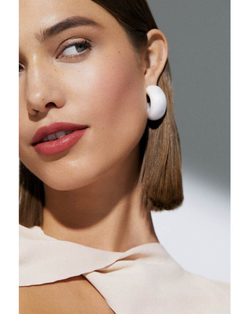 LilyLilacPhotography-BobbiBrown-EricaHoning3