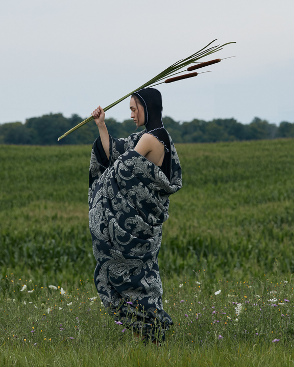 5.-Nomad-Editorial-0501-Ara-Coutts