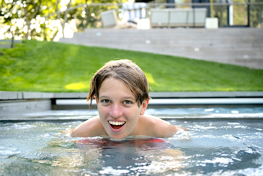MW_Lifestye_favs_Max_pool_01