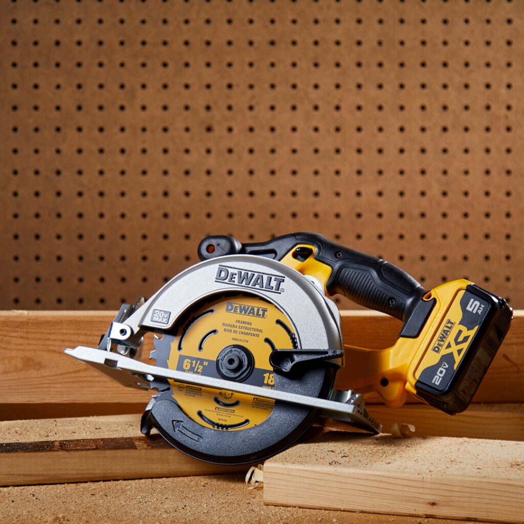 1080x1080_DeWalt