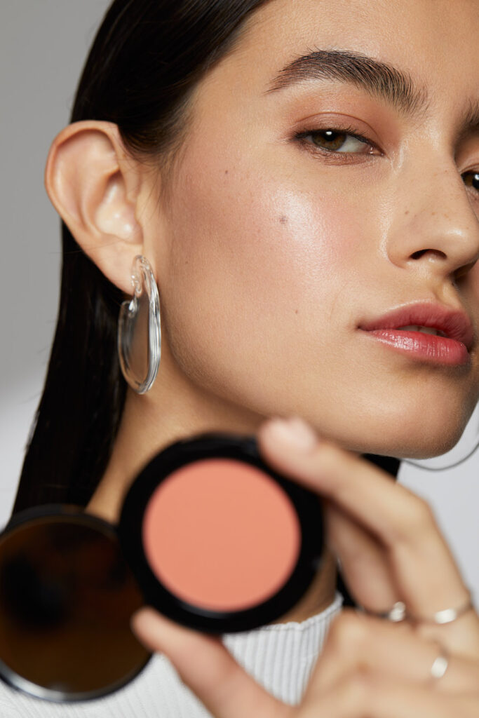 BOBBIBROWN_01