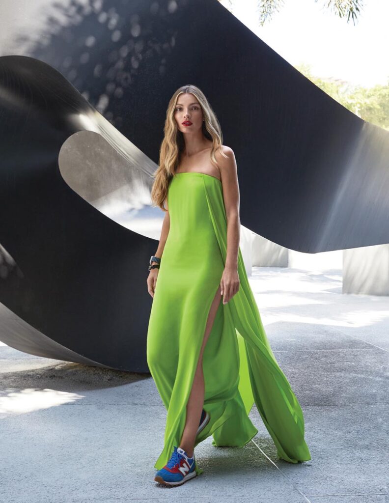 Carolina-Herrera-strapless-dress-with-cape.-Photo-by-Gabor-Jurina
