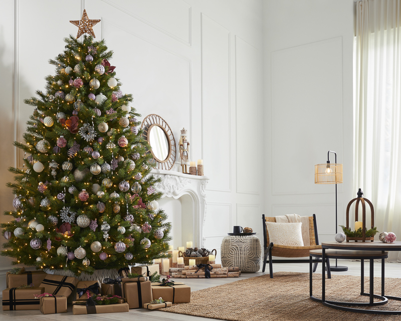 2023_Holiday_NaturesElegance_DecorativeHoliday_