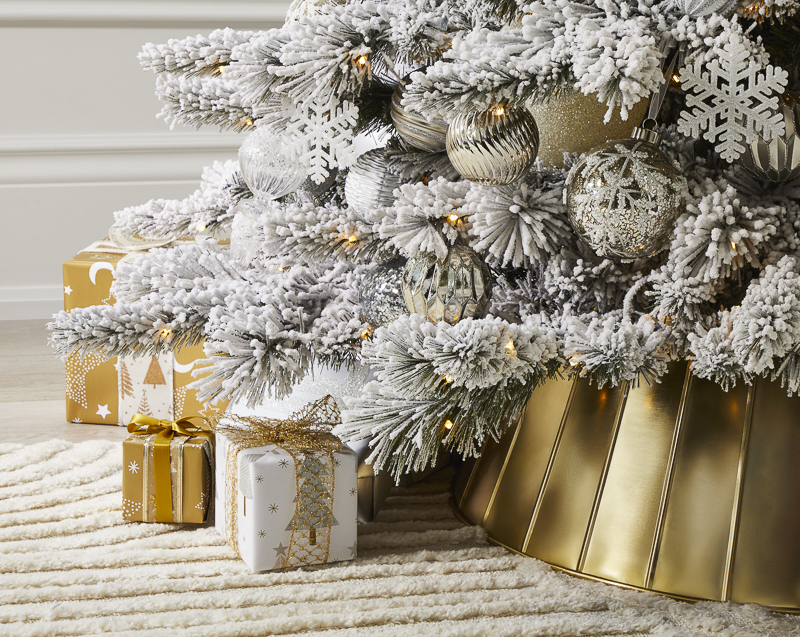 2023_Holiday_WintersMagic_DecorativeHoliday_A