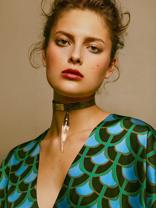 21_Elisabeth-Folio_Creative_9650_V3
