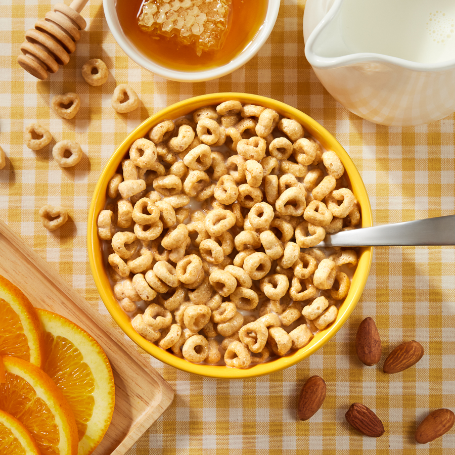 05-24-22_HoneyNutCheerios_3520_Main