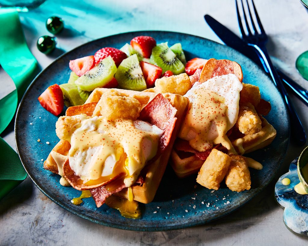 SobeysHoliday_EggsBenny_Waffle