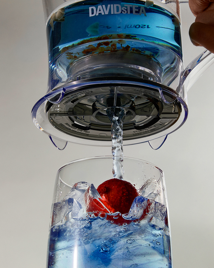 DT_Summer24_IcedTea_BahamaBlue-Steeper_GIF2_WebRes