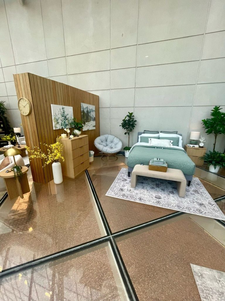 thumbnail_73e68a18-34a1-4d57-adff-983abe6166e9