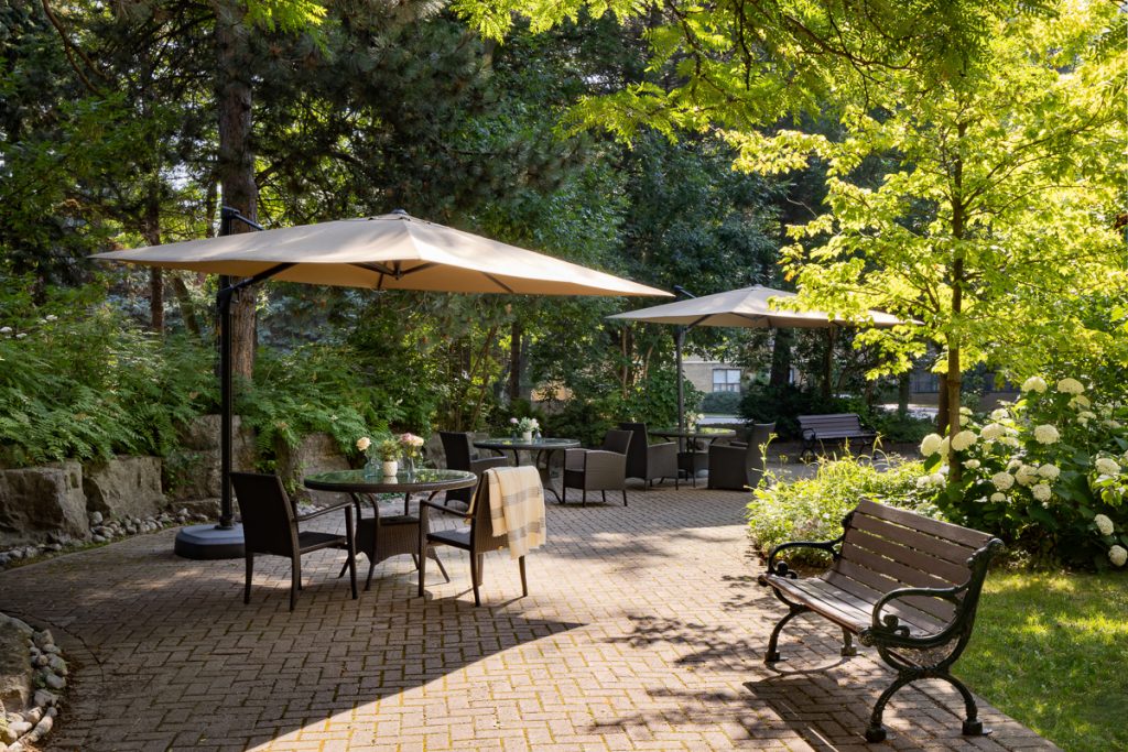 Revera-Forest_Hill-Garden