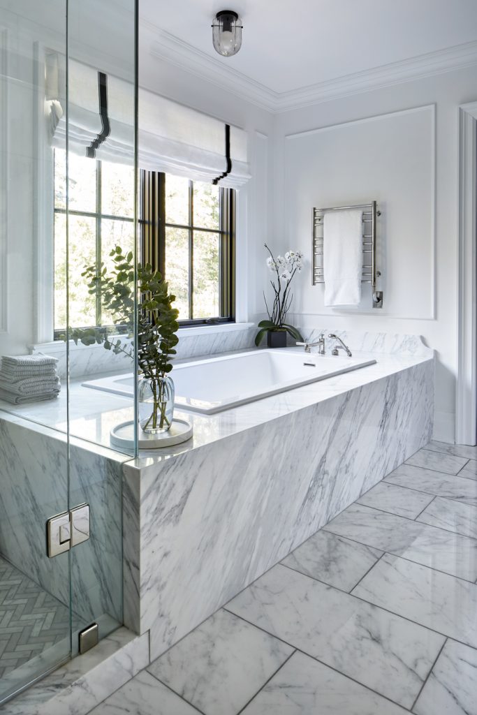 Primary Bathroom_Bathtub