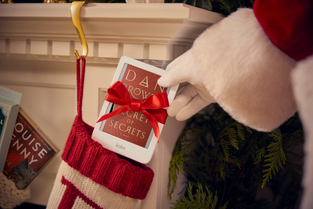 1FY26_Q3_HOL_CAMPAIGN_STOCKINGS_02884