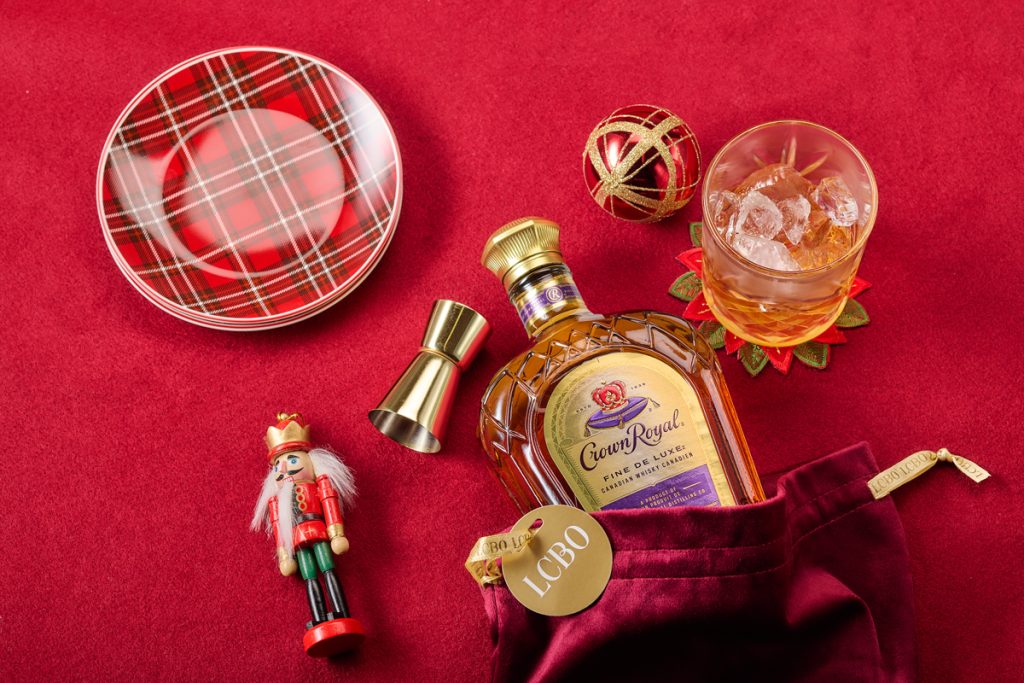 42035-FY26-P9-POP-EA4AB-Crown-Royal-Gifting-FINAL