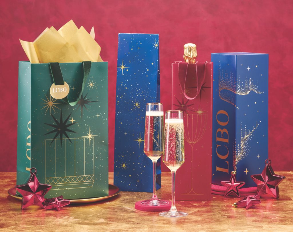 42295-FY26-P9-POP-GFT-Holiday-Wooden-Merchandiser-LCBO