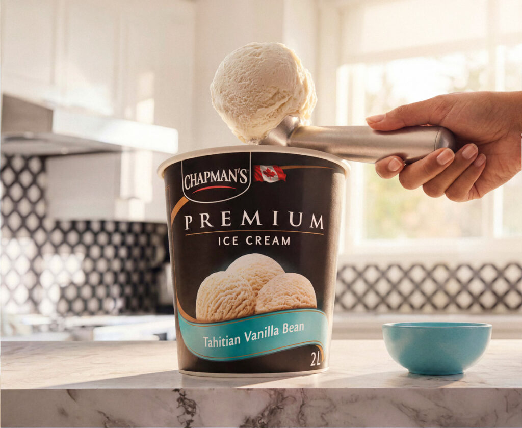 Chapmans_CCTC_4.07.2026_2-Litre_Tahitian-Vanilla-Bean_Big-Scoop_Ball_Hand_ENGLISH
